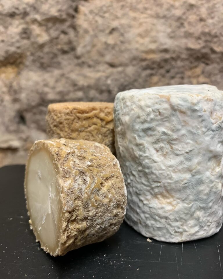 Instagram post from fromageriequatrehomme. This post is in position 3.